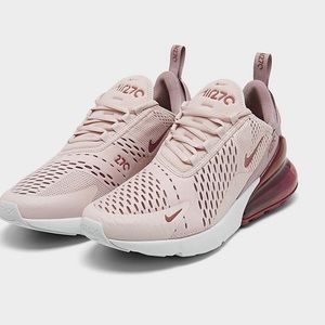 Nike Womens Air Max 270 Casual Shoes